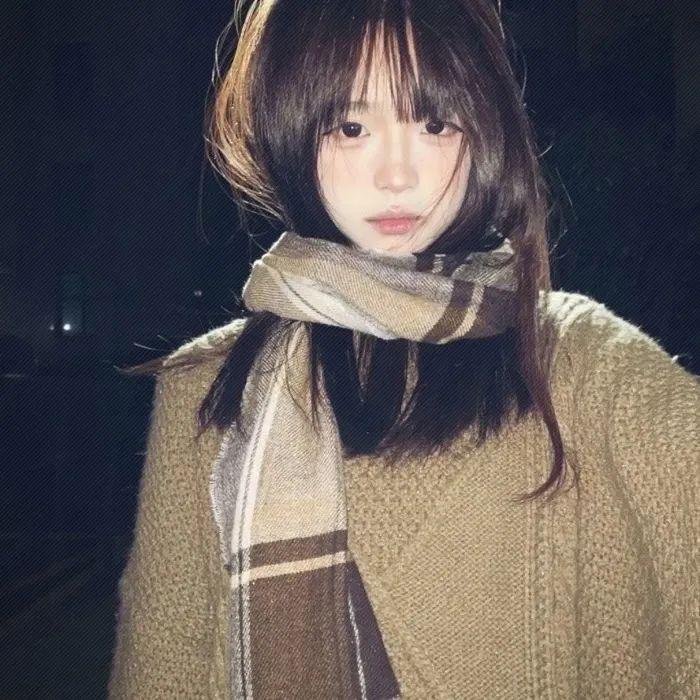 一人有一点颜色